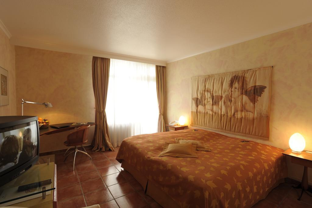 Panoramahotel Waldenburg ヴァルデンブルク エクステリア 写真